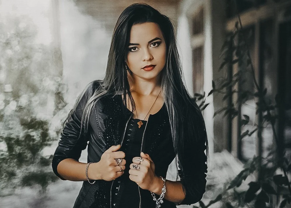 Ultimate Guide to Gothic Fashion