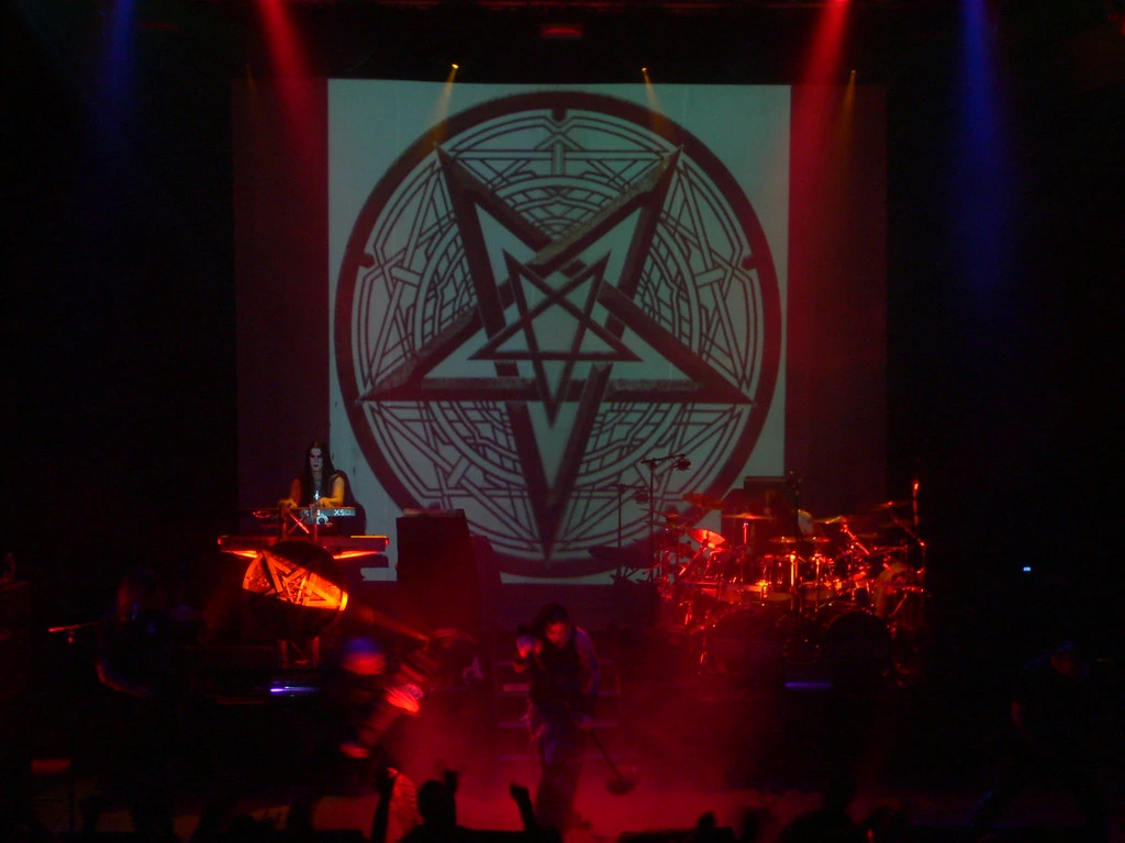 Dimmu Borgir Releases Cover Album