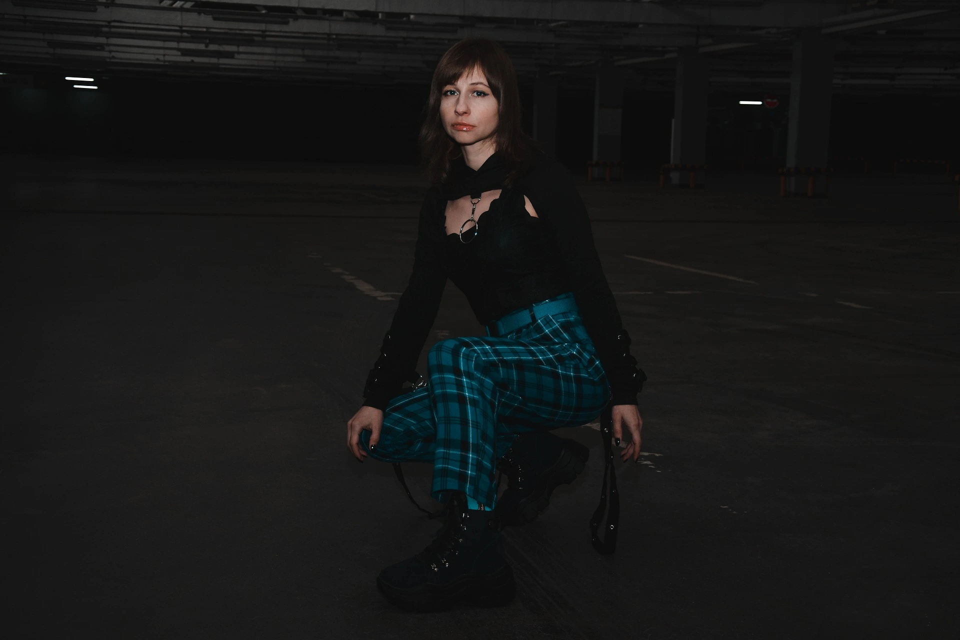 Alternative Outfits with Black Jeans